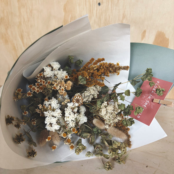 Meadow Story - Medium Dried Bouquet