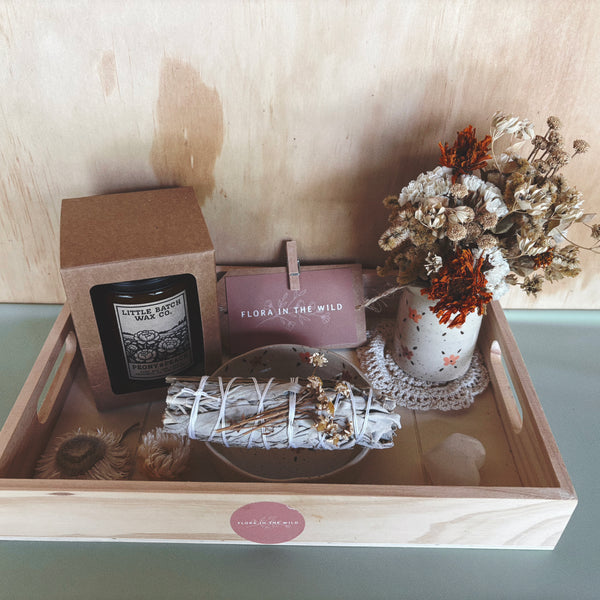 The Lightkeeper Gift Box